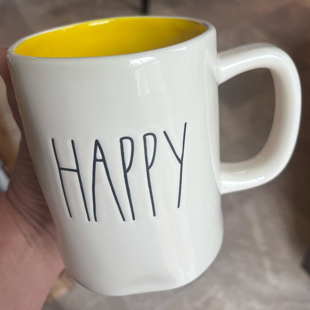 Rae Dunn Happy mug